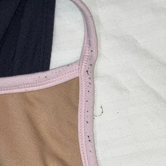 lululemon size 6 women’s  grey and Pink racer back Tank Top - some pilling - Picture 8 of 16